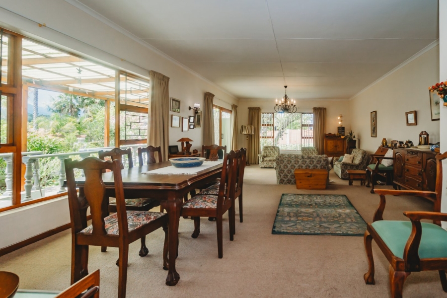 4 Bedroom Property for Sale in Denver Park Western Cape